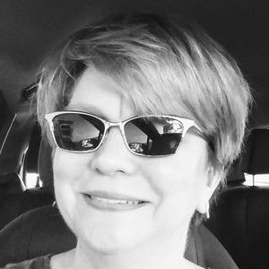 Meet your Posher, Brenda